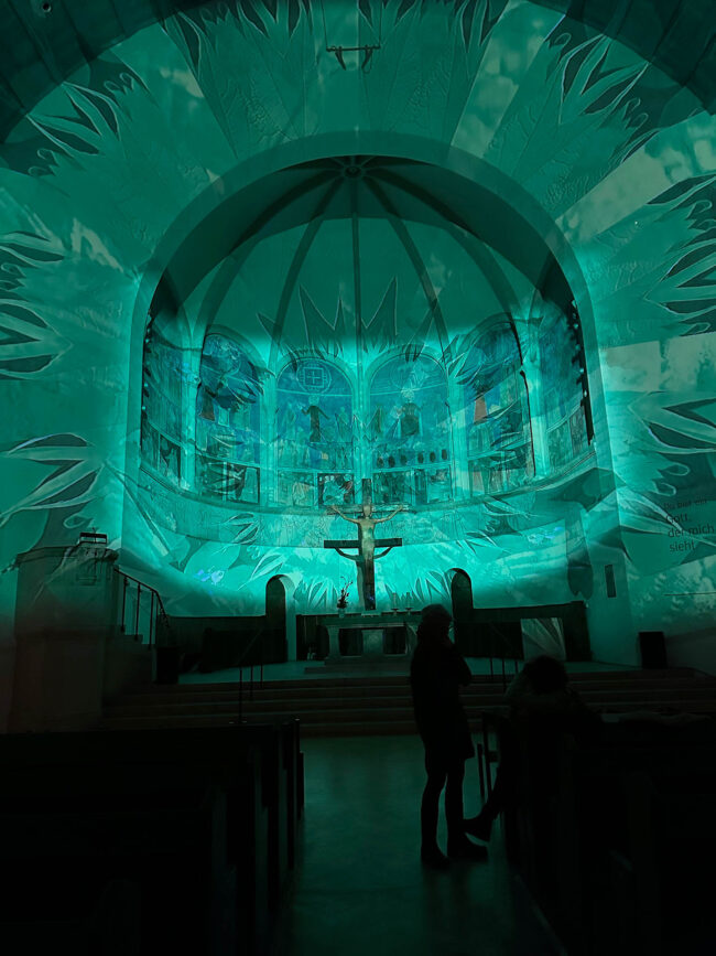 Brigitte Satori Constantinescu, Über Leben